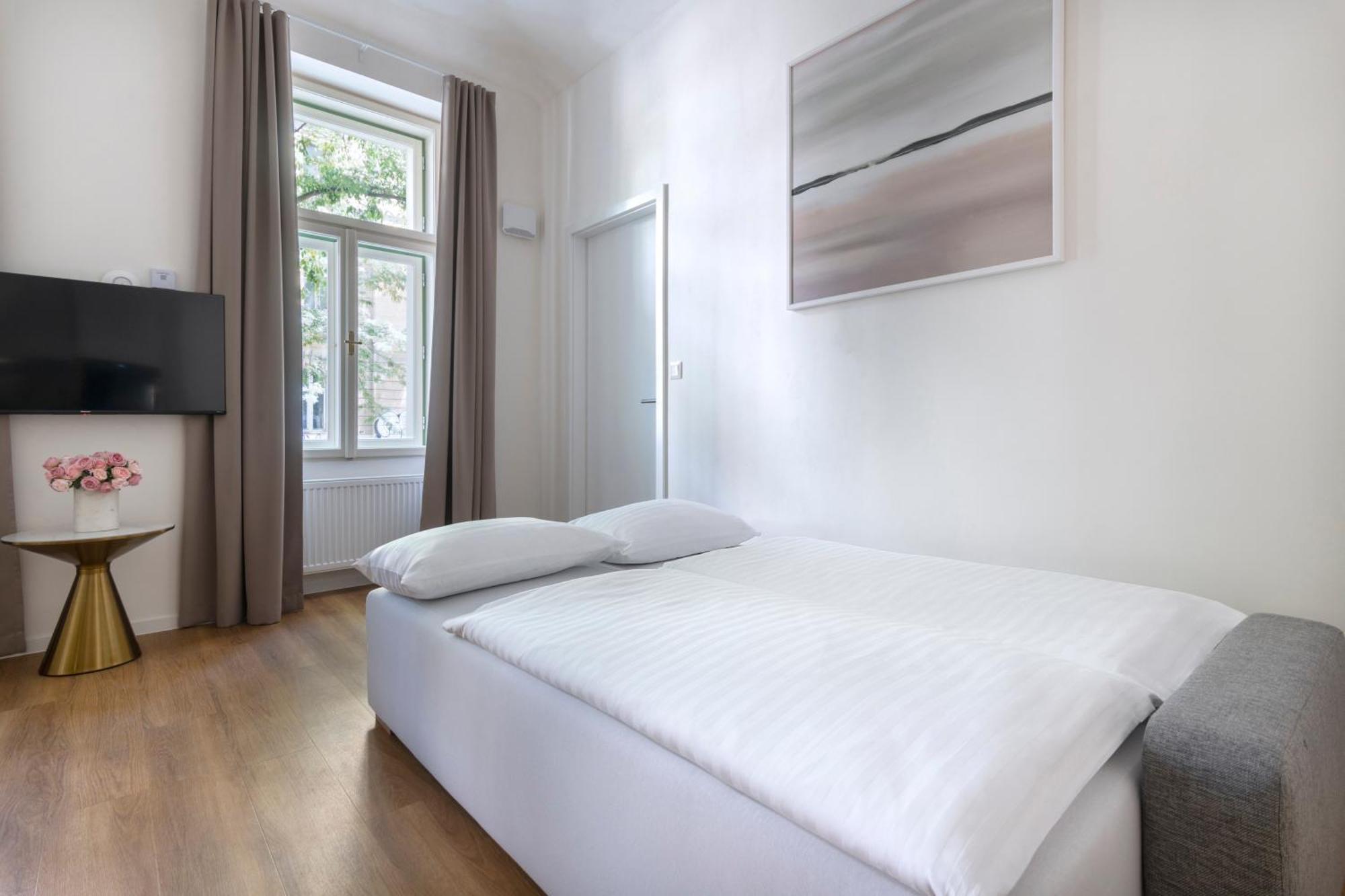 Encore Boutique Residence By Dwellfort Praga Habitación foto