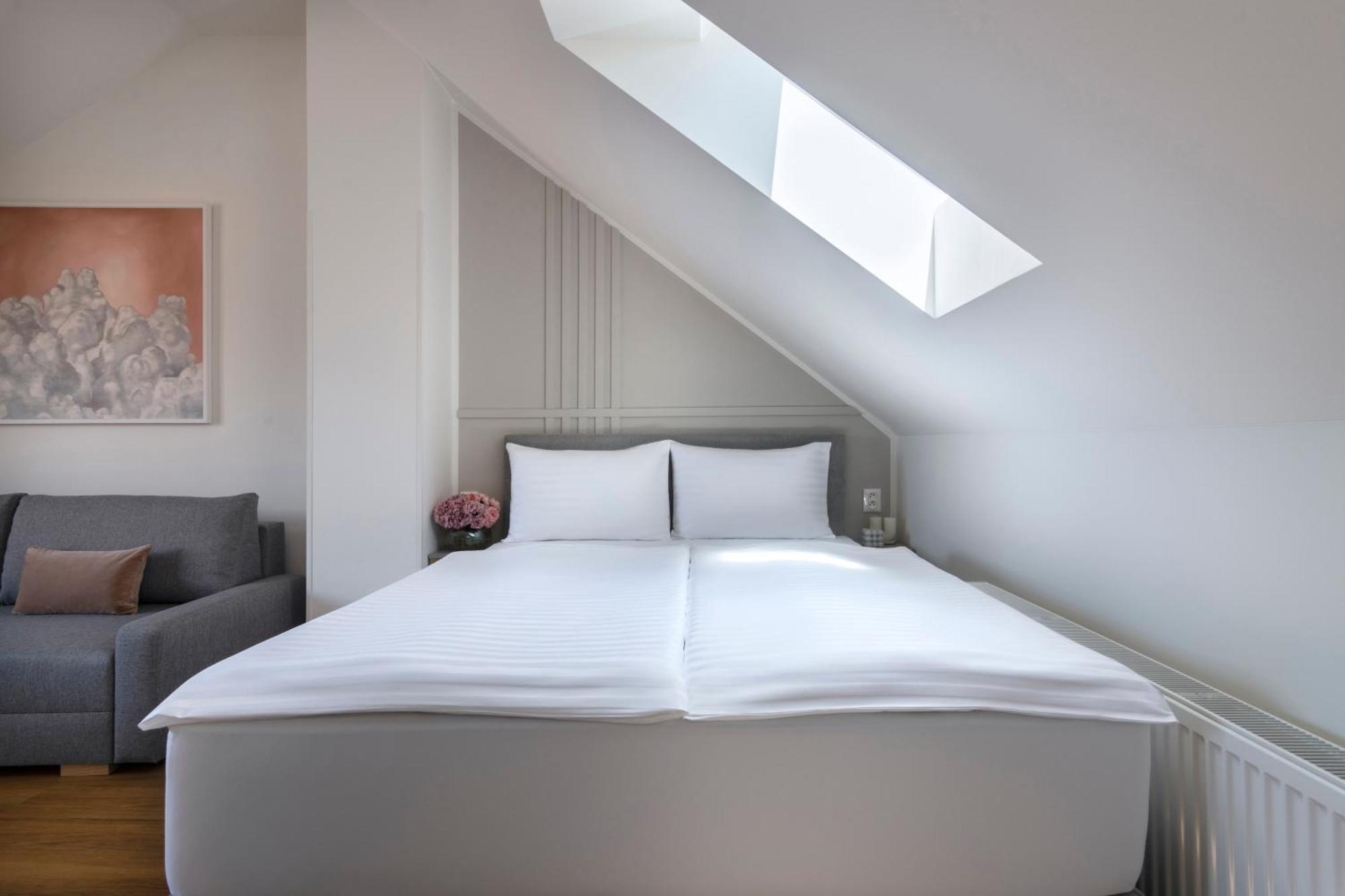 Encore Boutique Residence By Dwellfort Praga Habitación foto